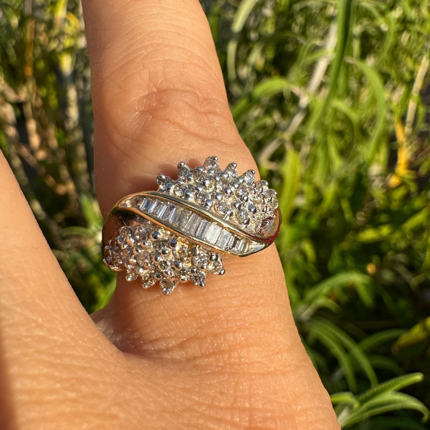 10K gold ring set with Diamonds