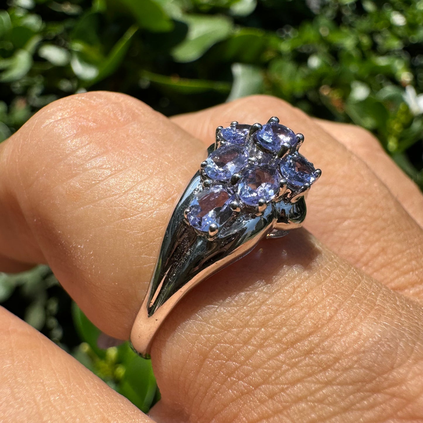 14K gold ring set with Amethyst