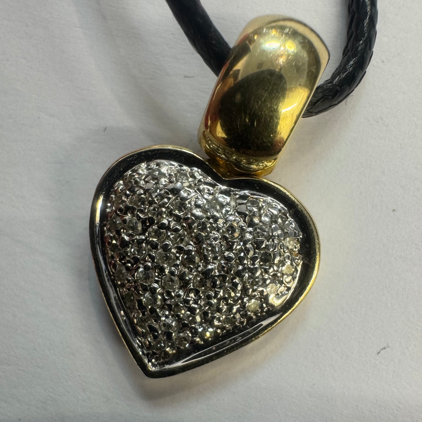 14K gold Heart pendant set with Diamonds