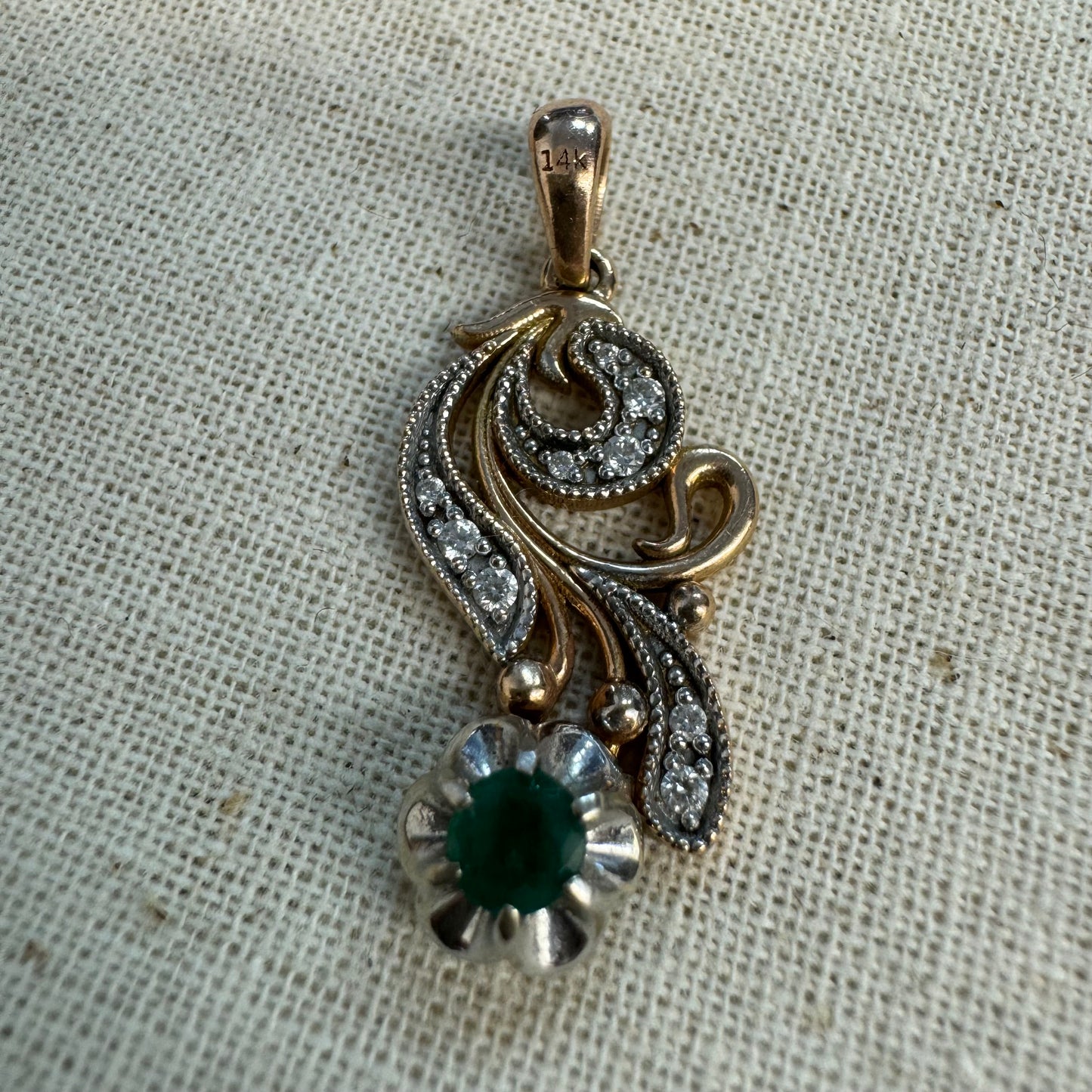 14K gold pendant set with Emerald & Diamonds