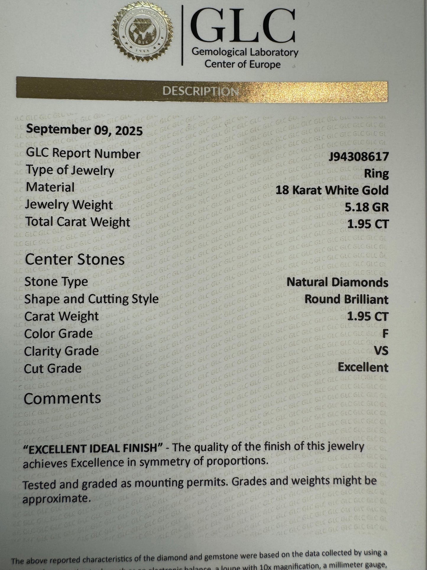 18K gold ring set with sparkling white Diamonds arranged in a floral cluster design