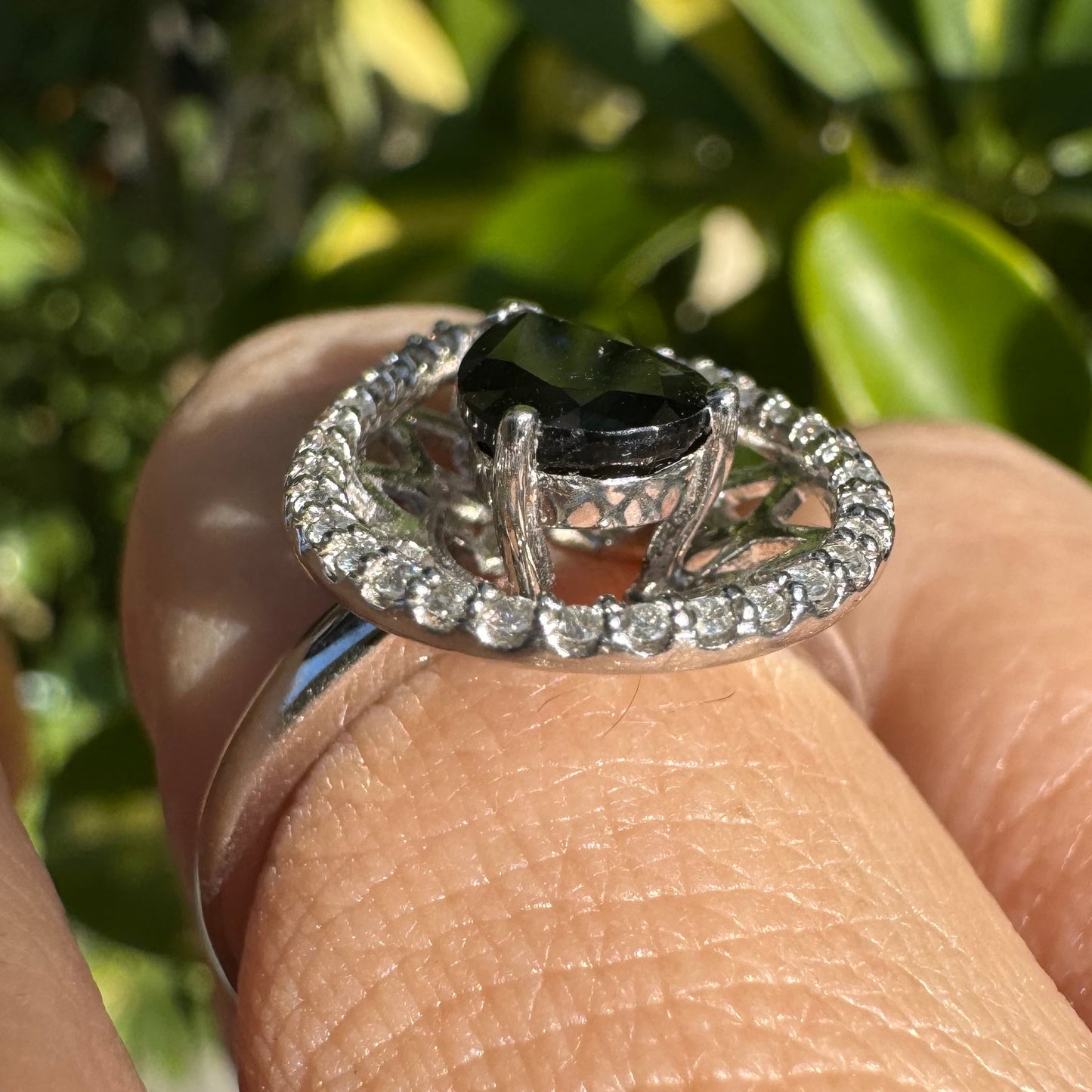 14K gold ring set with Sapphire & Diamonds