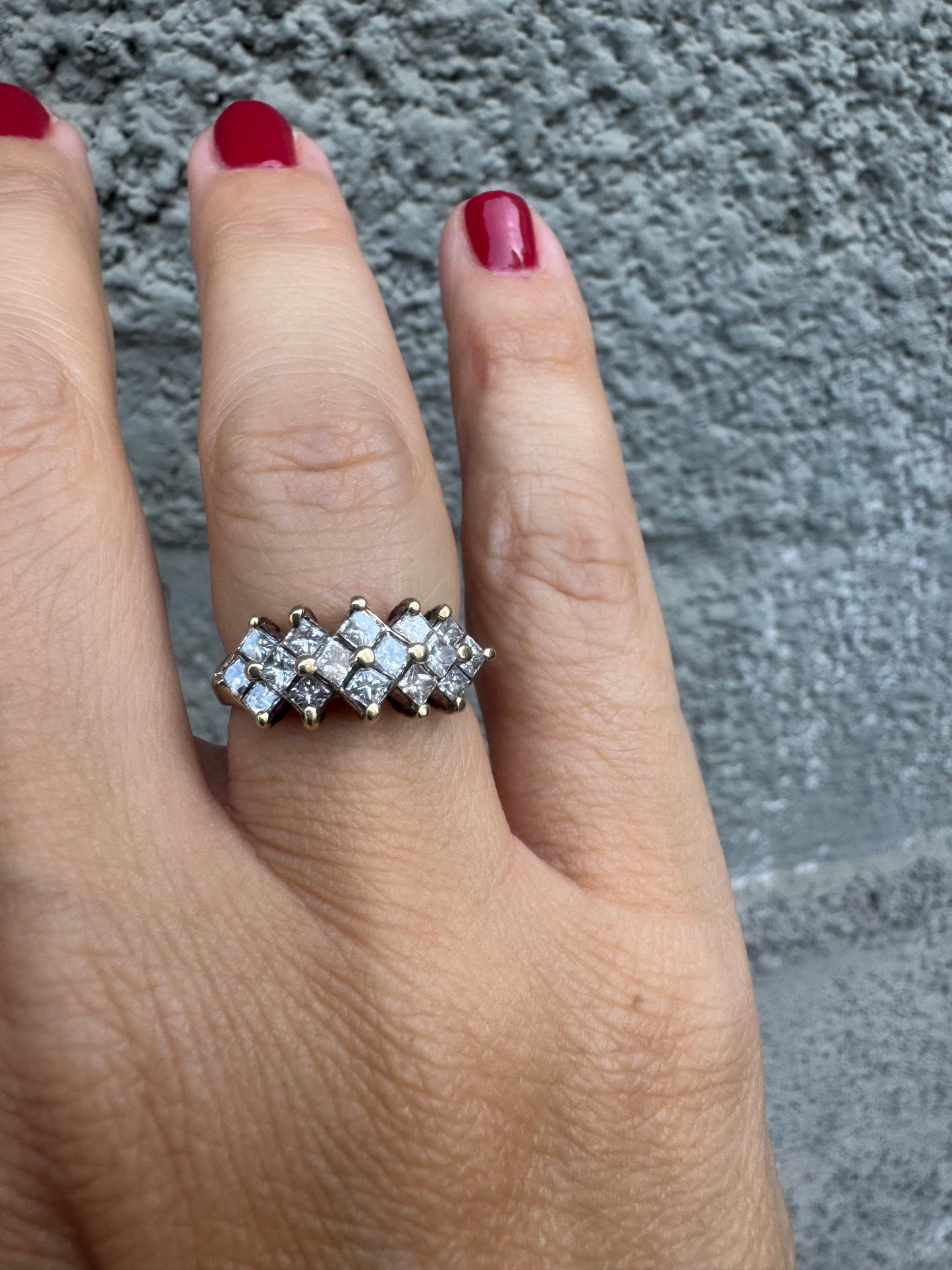 14K gold ring set with Diamonds in a criss-cross design