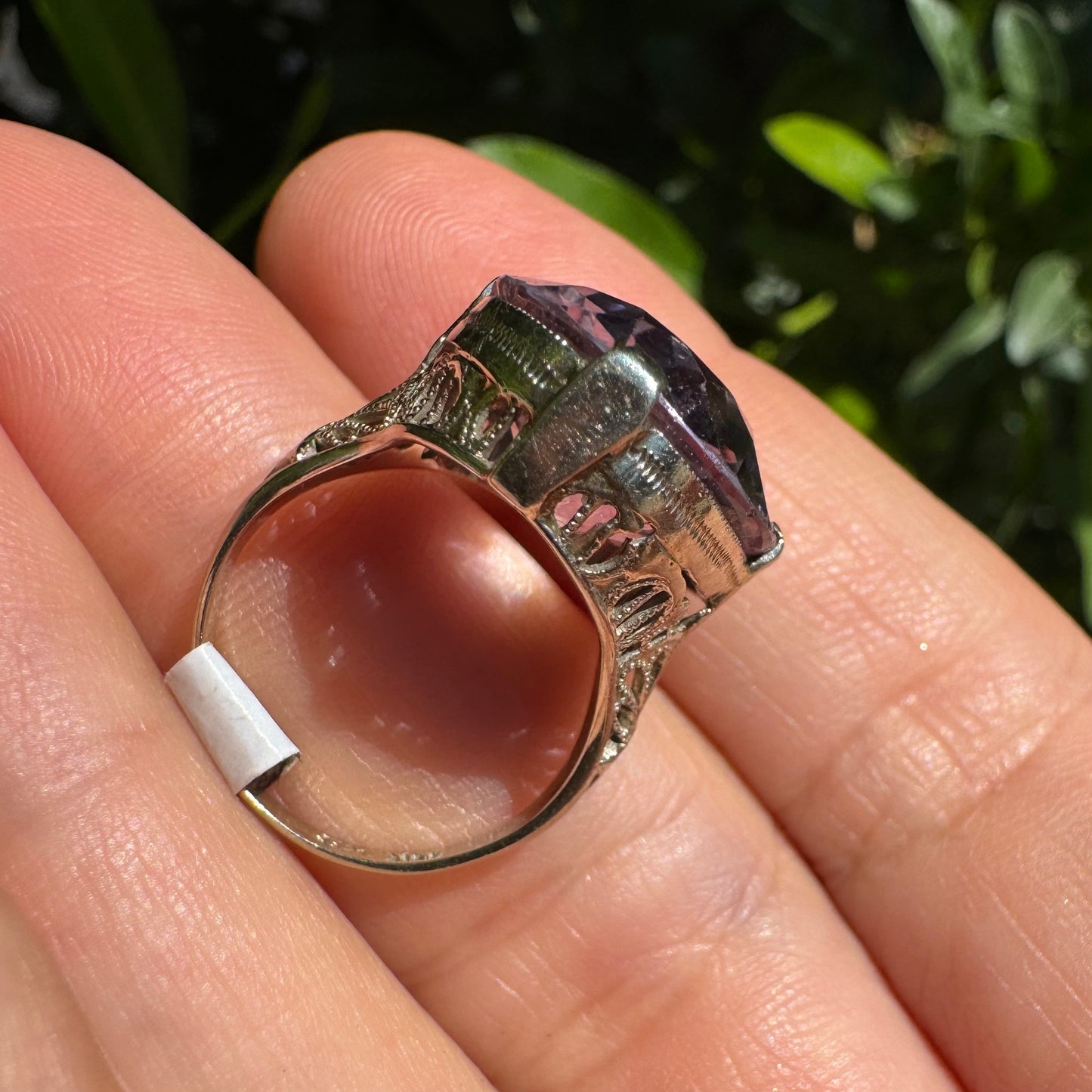 14K gold ring set with Amethyst