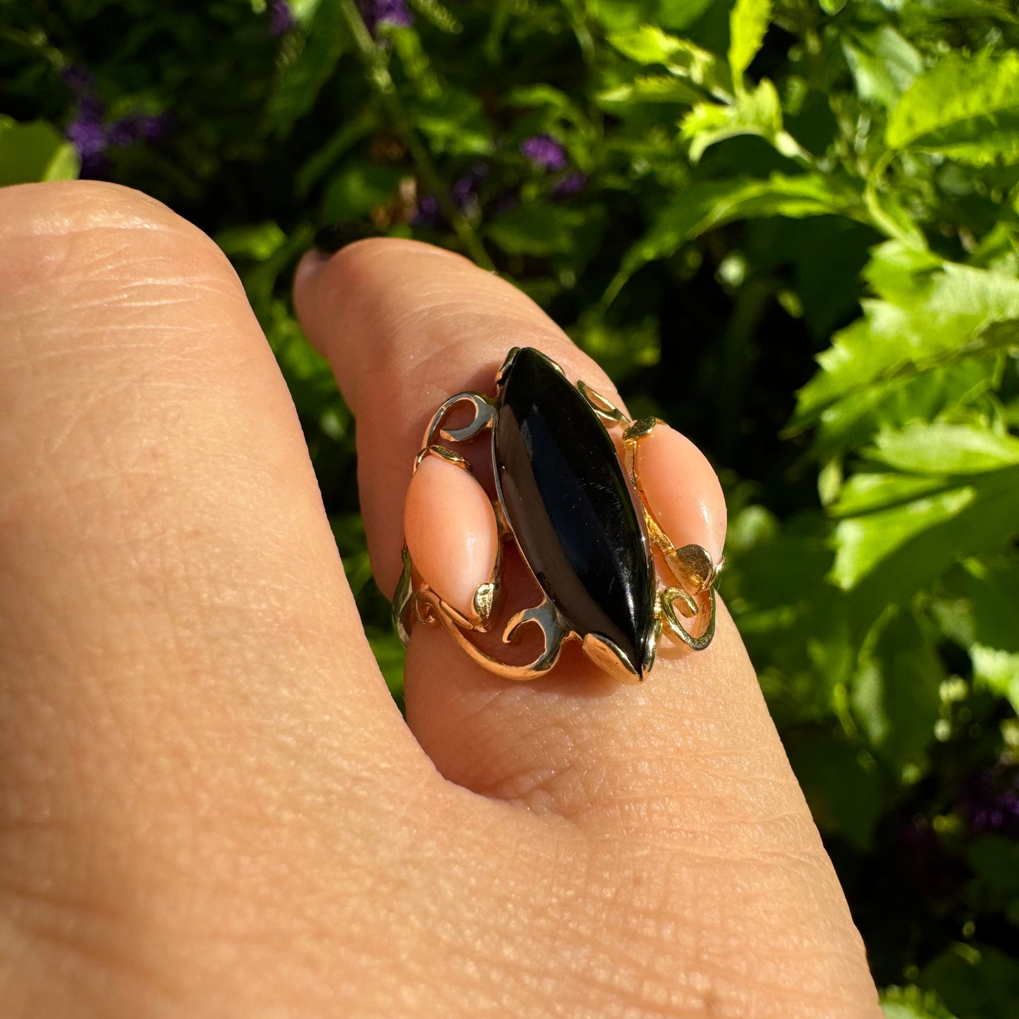 14K gold ring set with Black Onyx & Corals