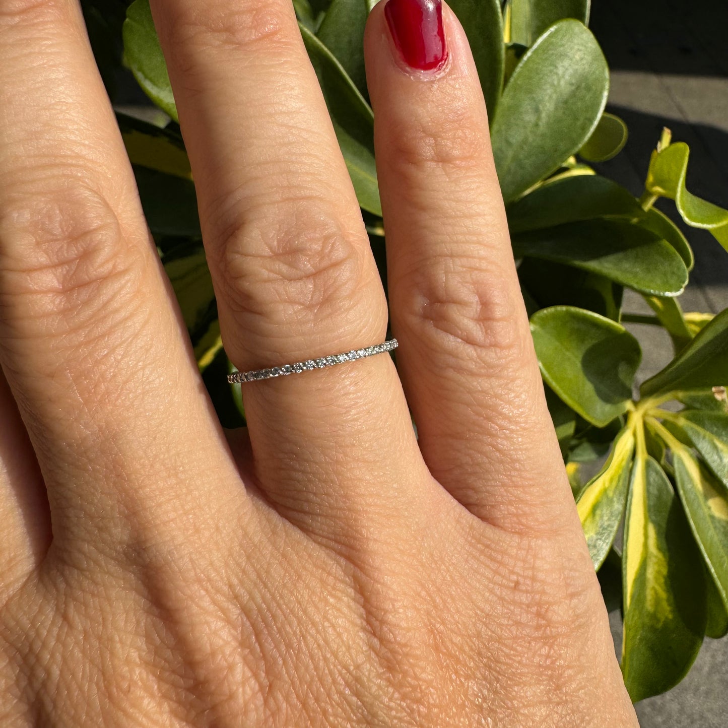 14K gold ring set with Diamonds