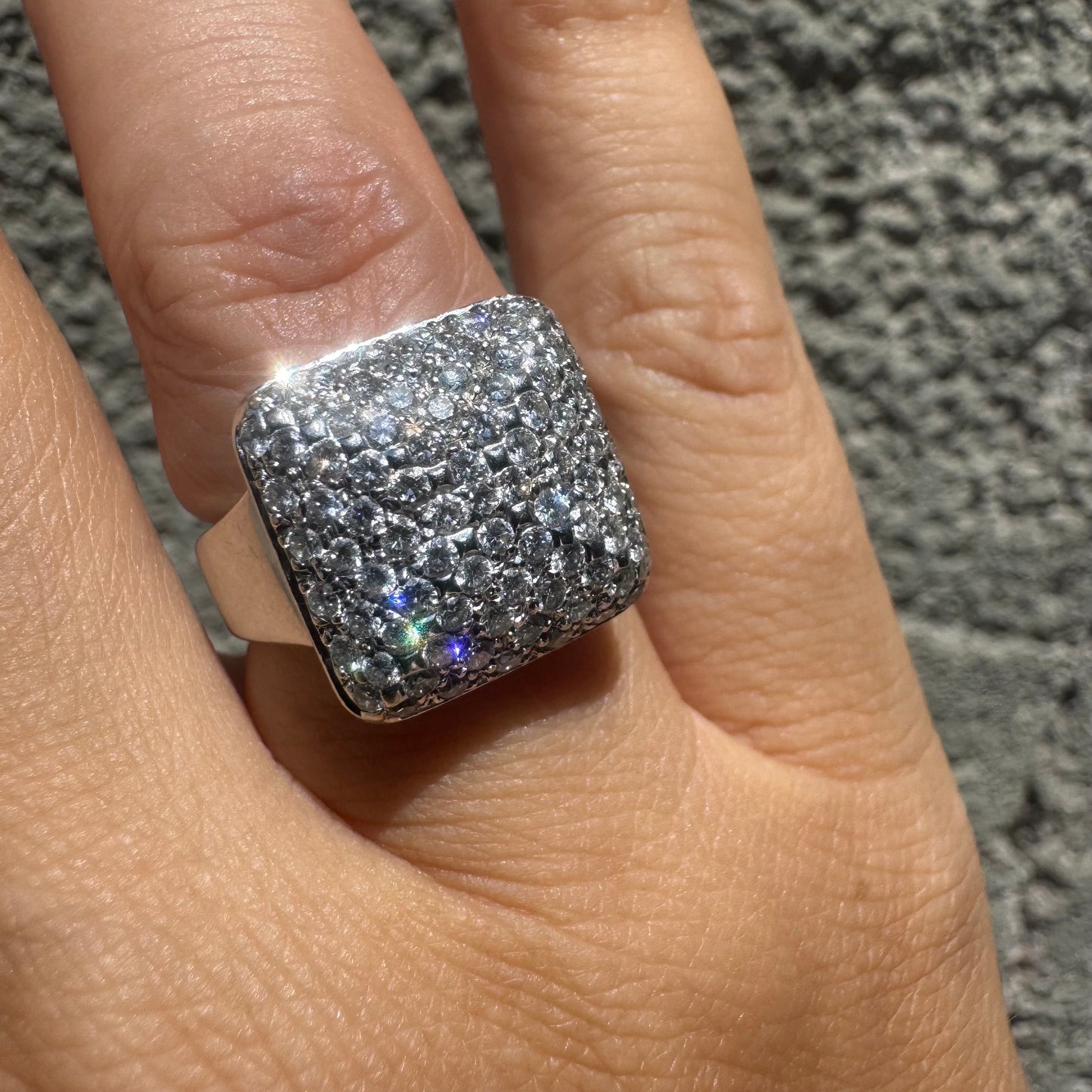 18K gold ring featuring a large square top fully set with sparkling pavé Diamonds, creating a dazzling and elegant statement piece.