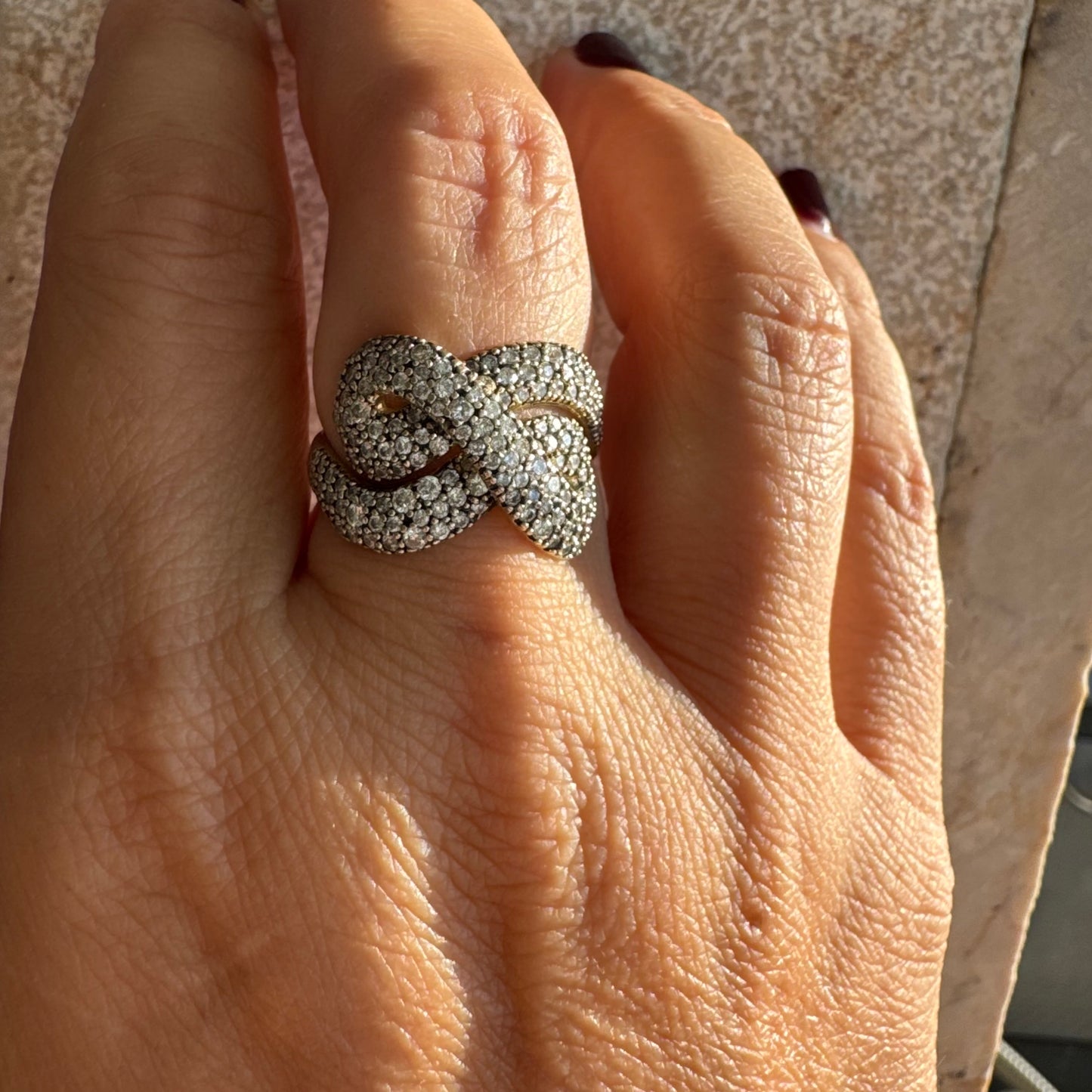 18K gold ring by H.Stern, from the iconic Celtic Dunes collection, fully set with brilliant Diamonds