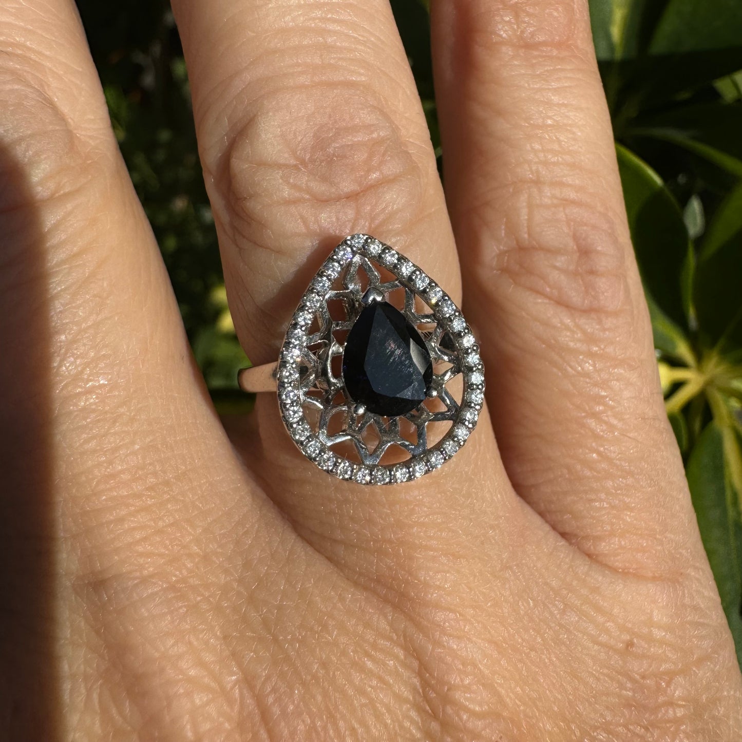 14K gold ring set with Sapphire & Diamonds