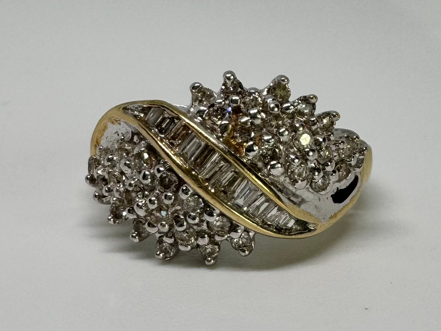 10K gold ring set with Diamonds