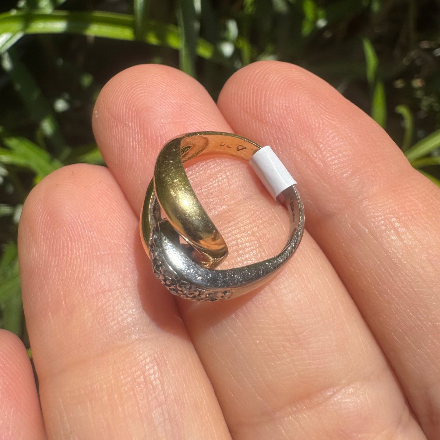 14K Two-Tone gold Link Ring set with Diamonds