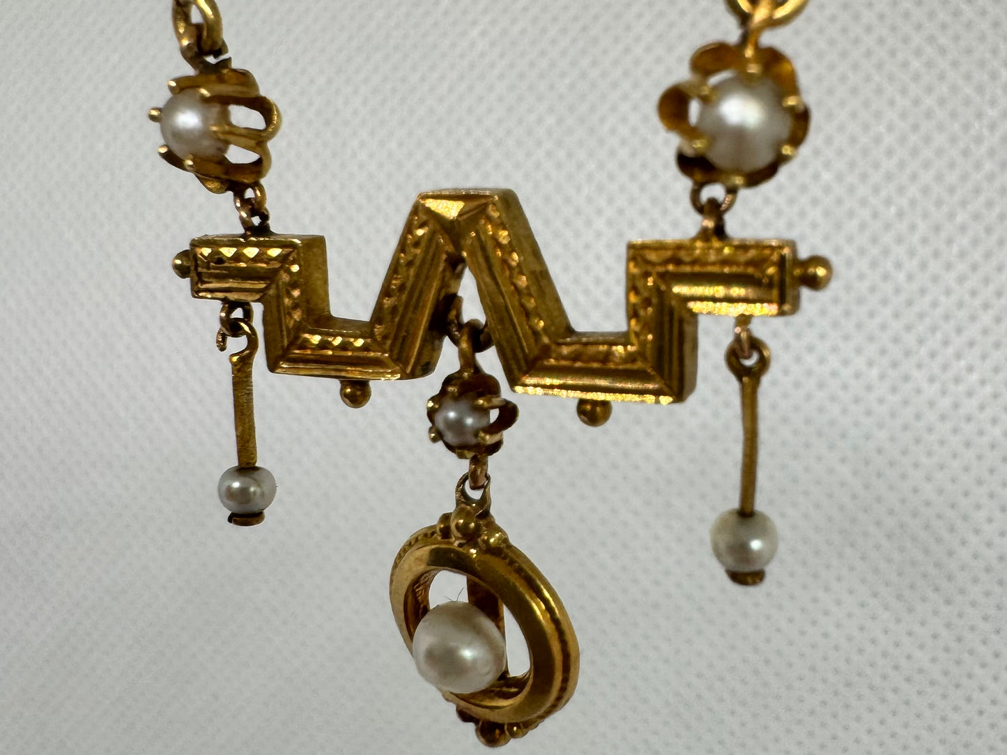 14K gold Necklace set with Pearls