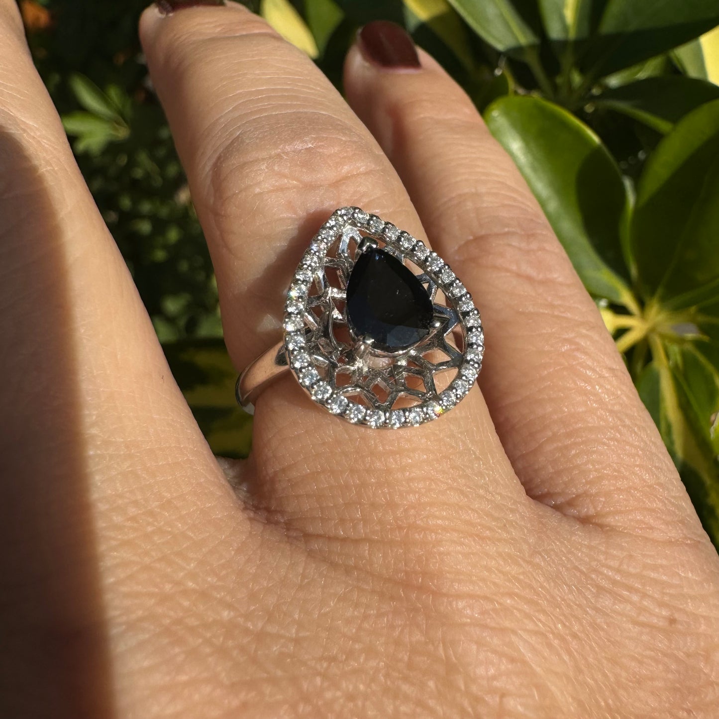 14K gold ring set with Sapphire & Diamonds