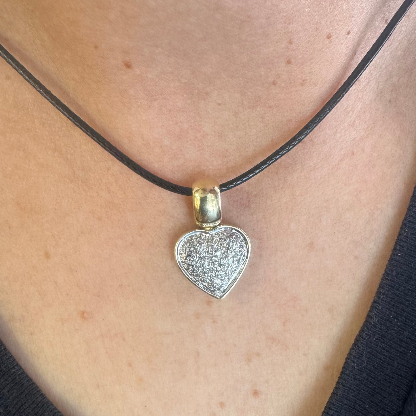 14K gold Heart pendant set with Diamonds