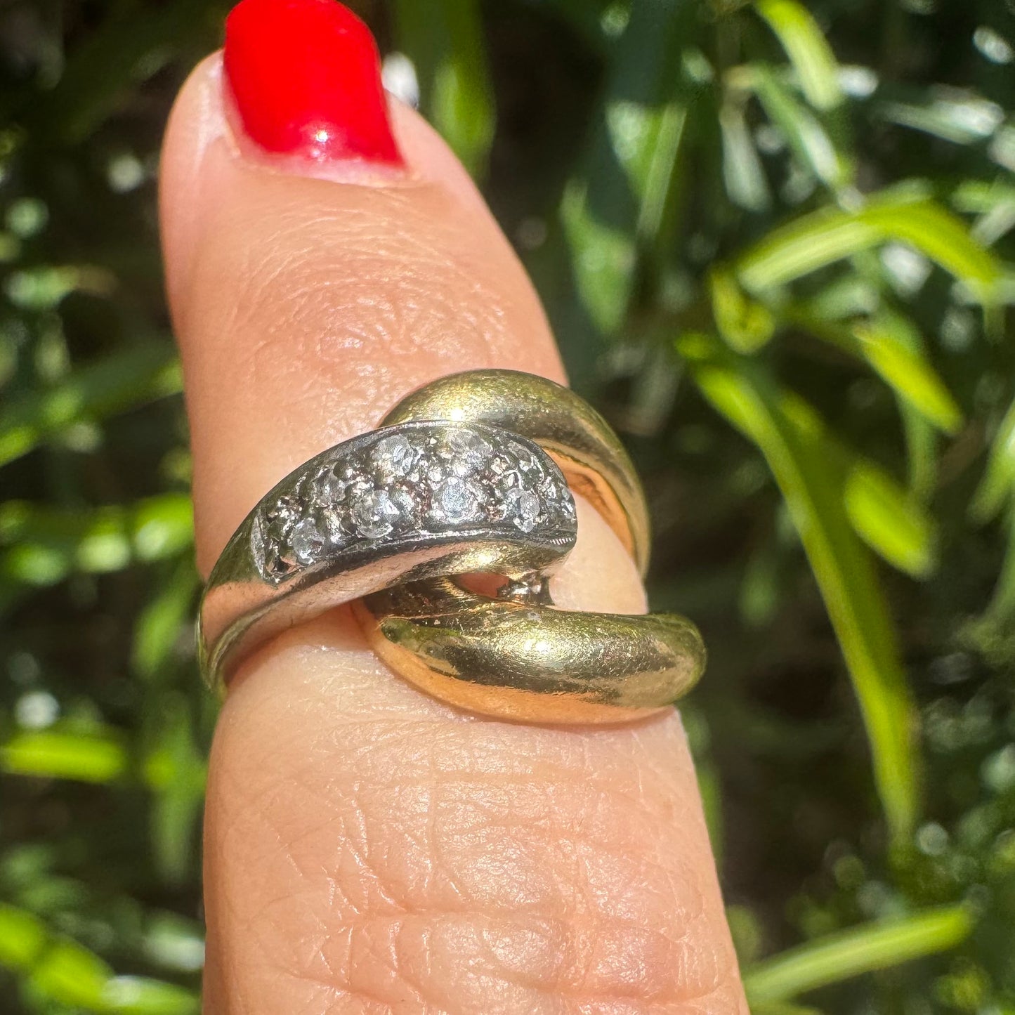 14K Two-Tone gold Link Ring set with Diamonds