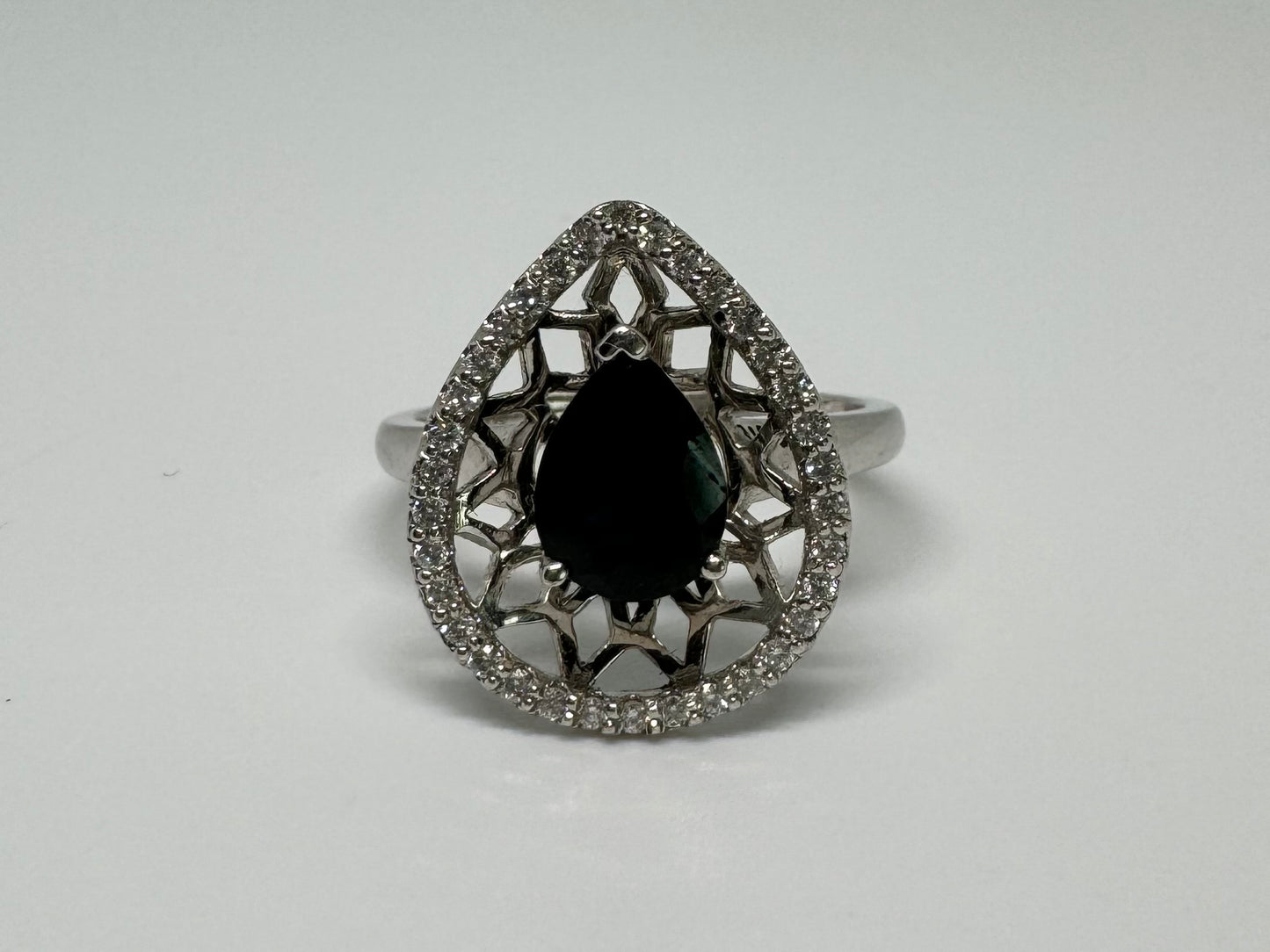 14K gold ring set with Sapphire & Diamonds