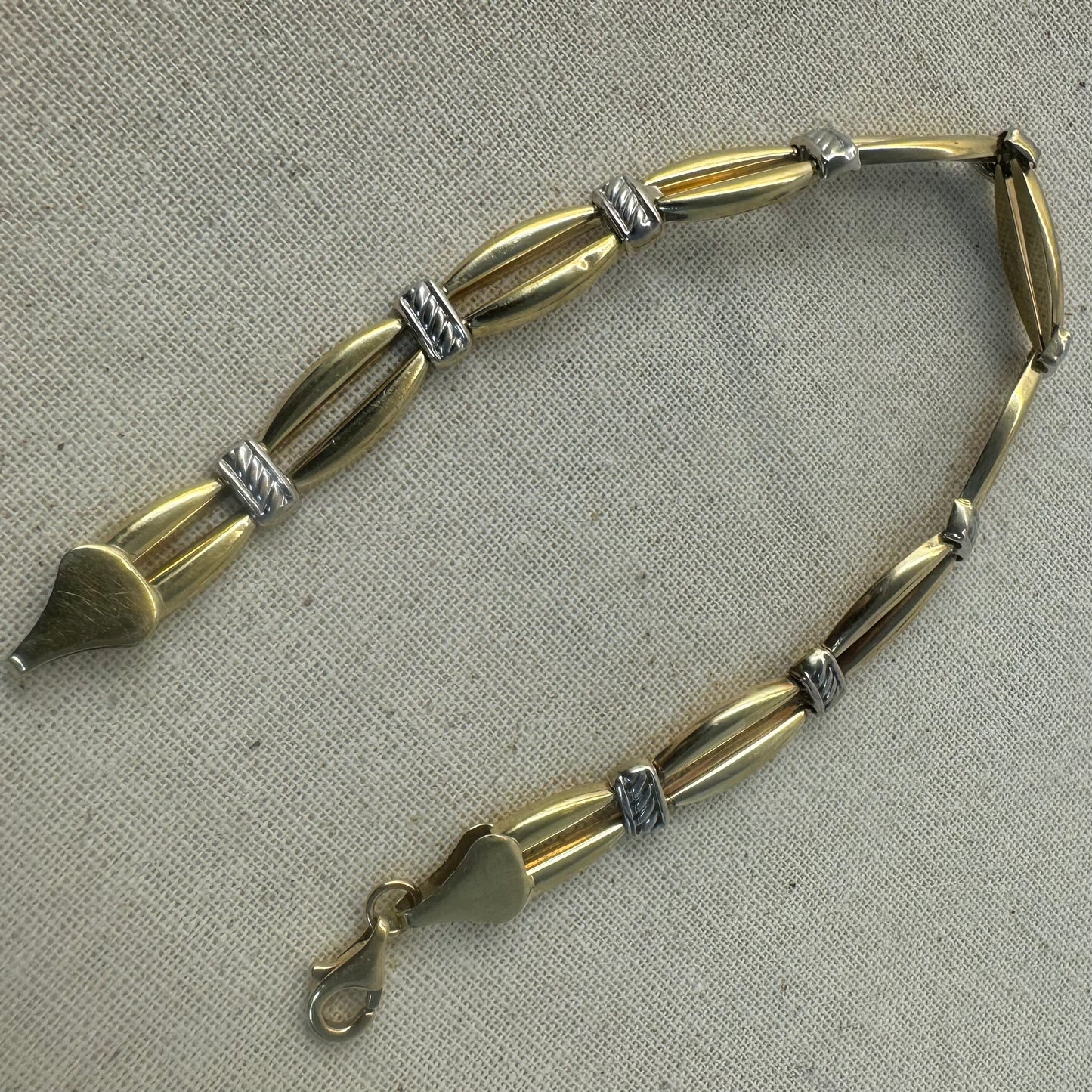 צמיד זהב צהוב וזהב לבן 10 קראט, חוליות.