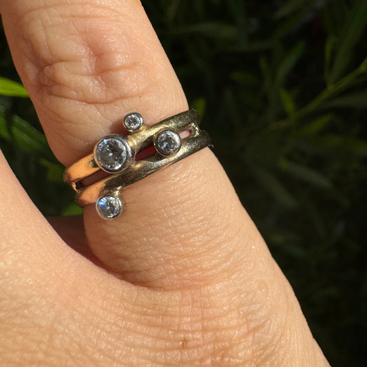 טבעת זהב צהוב משובצת יהלומים