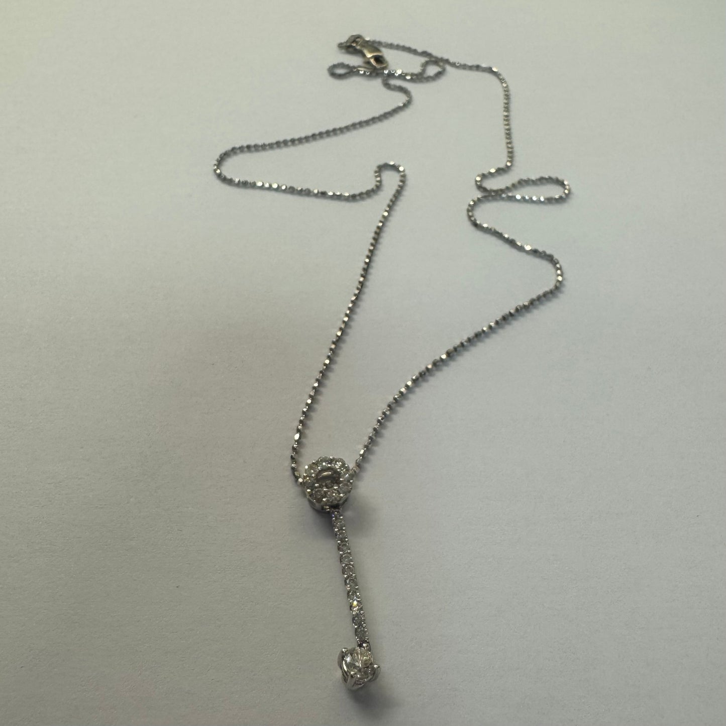 14K gold elegant and delicate Diamonds necklace