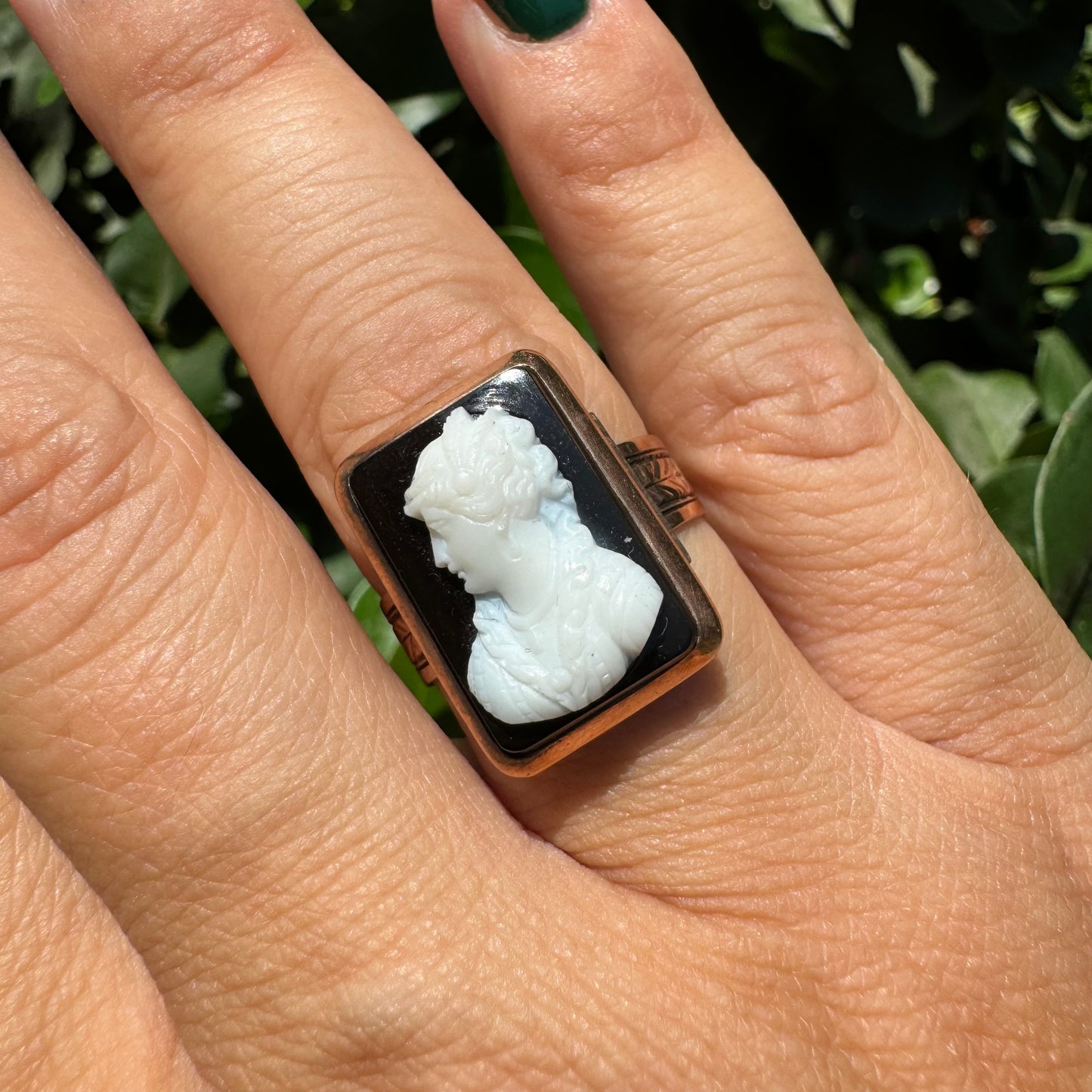 14K gold Cameo ring