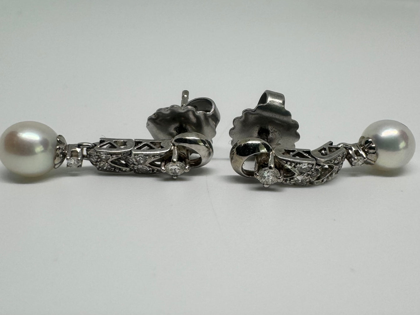 עגילי זהב 14K משובצים פנינים ויהלומים