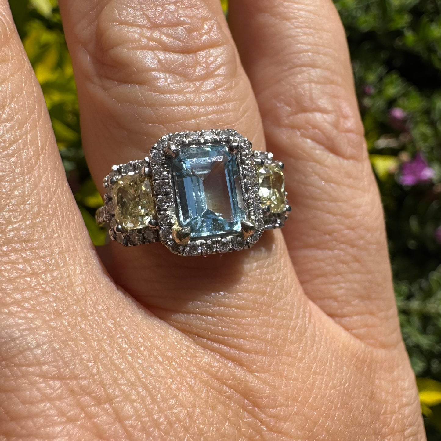 14K Gold Ring Set with Aquamarine & Yellow Diamonds & Diamonds