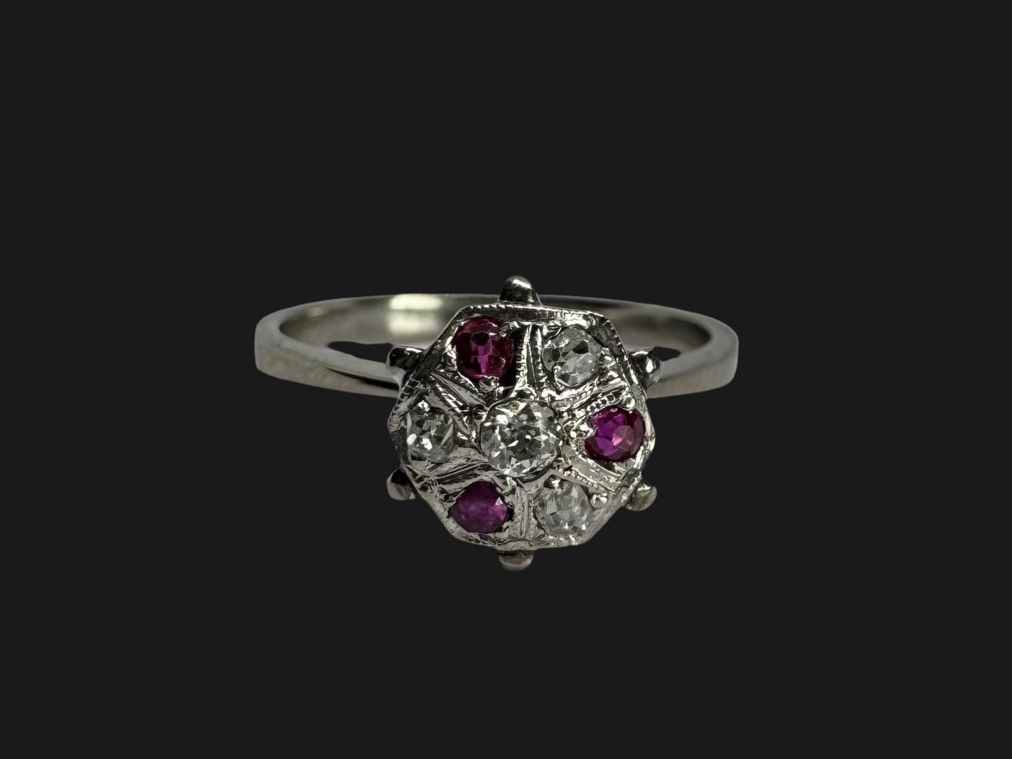 14K gold ring set with Ruby & Diamonds