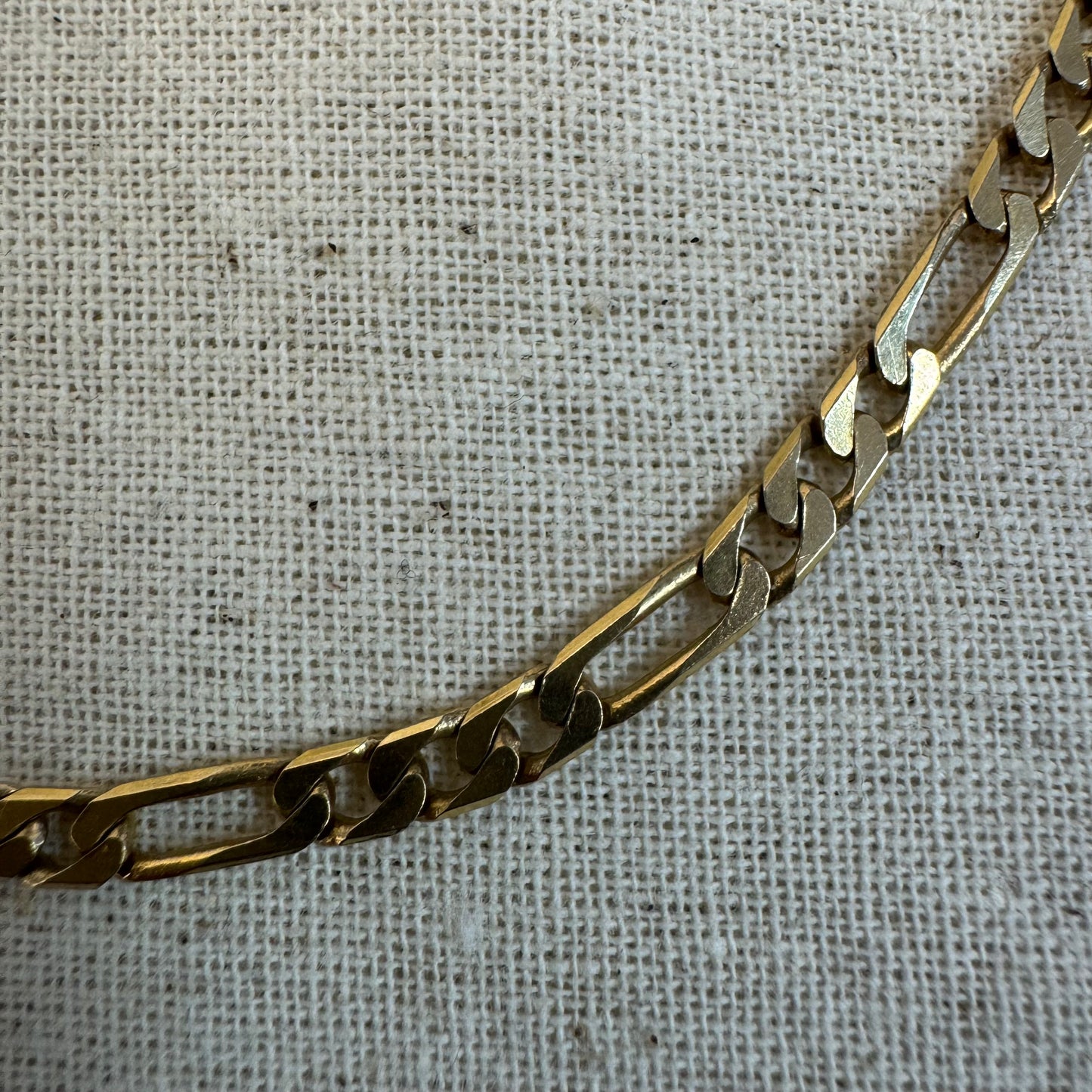 14K gold Figaro chain necklace