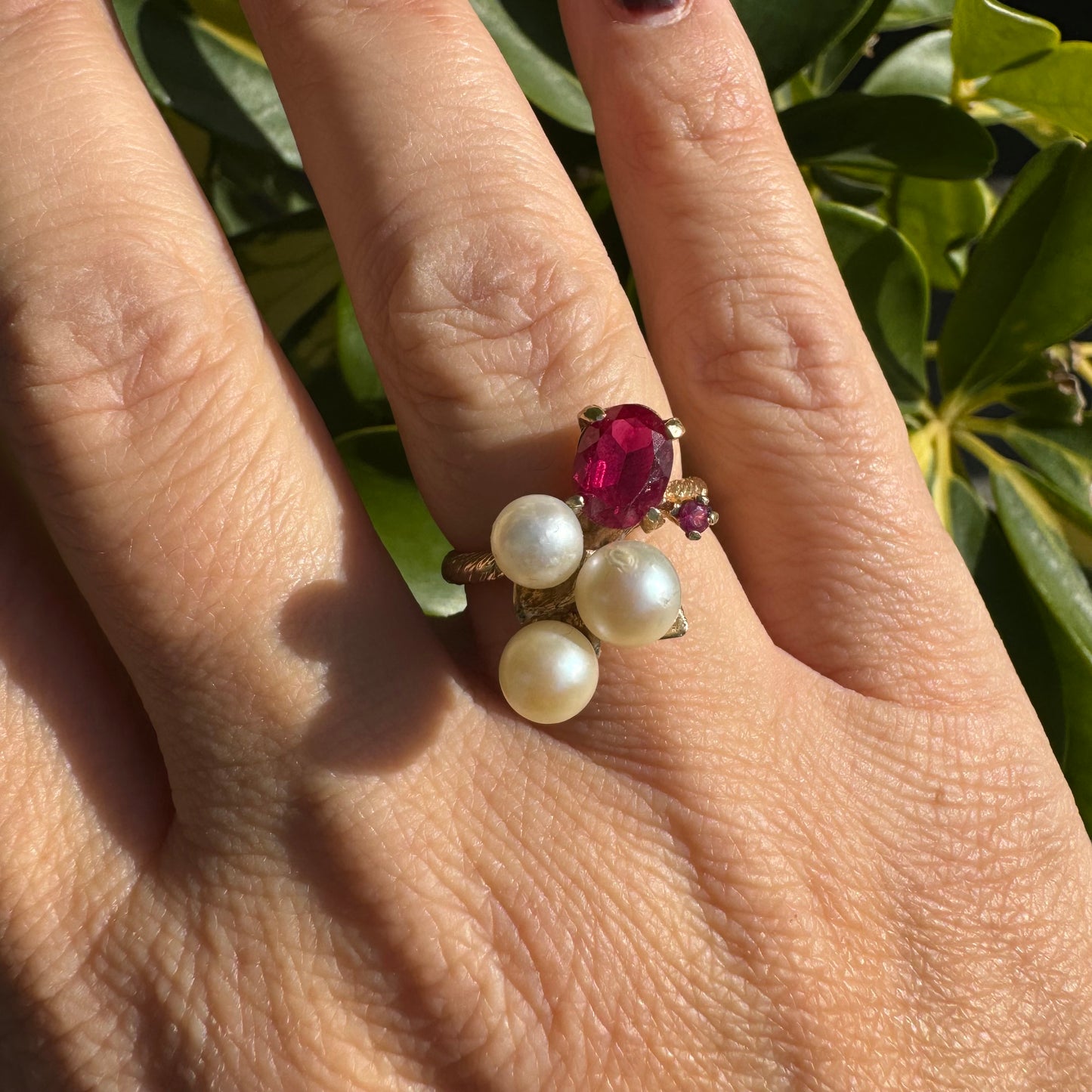14K gold ring set with 3 Pearls & Ruby