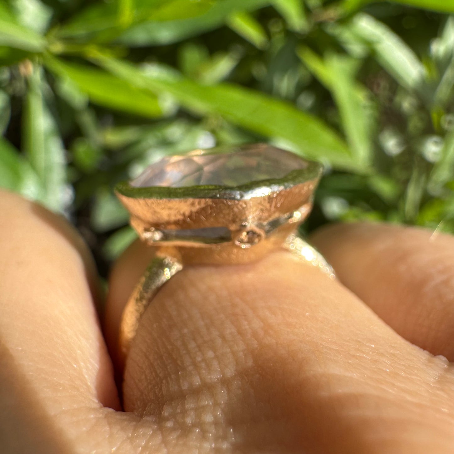 18K gold H.Stern ring set with a translucent Rose Quartz in a flat, cushion-style cut