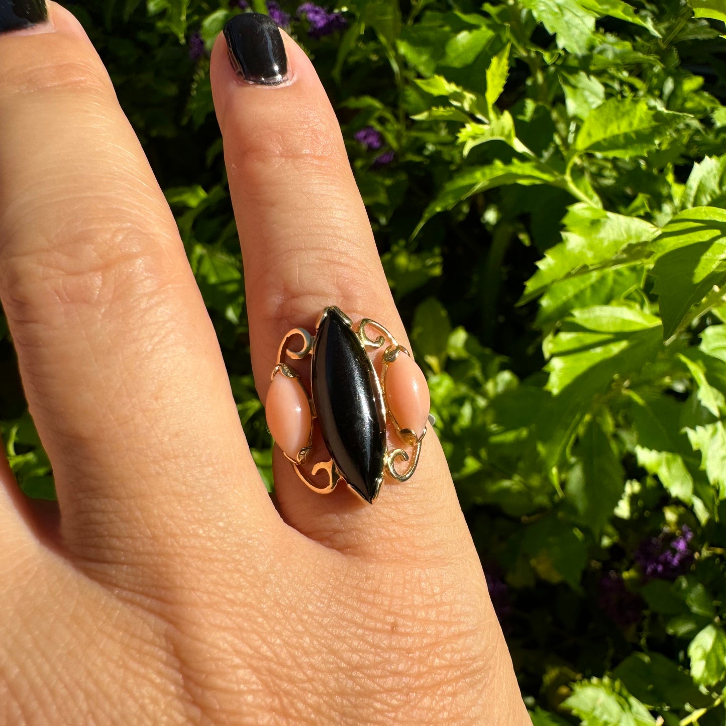 14K gold ring set with Black Onyx & Corals