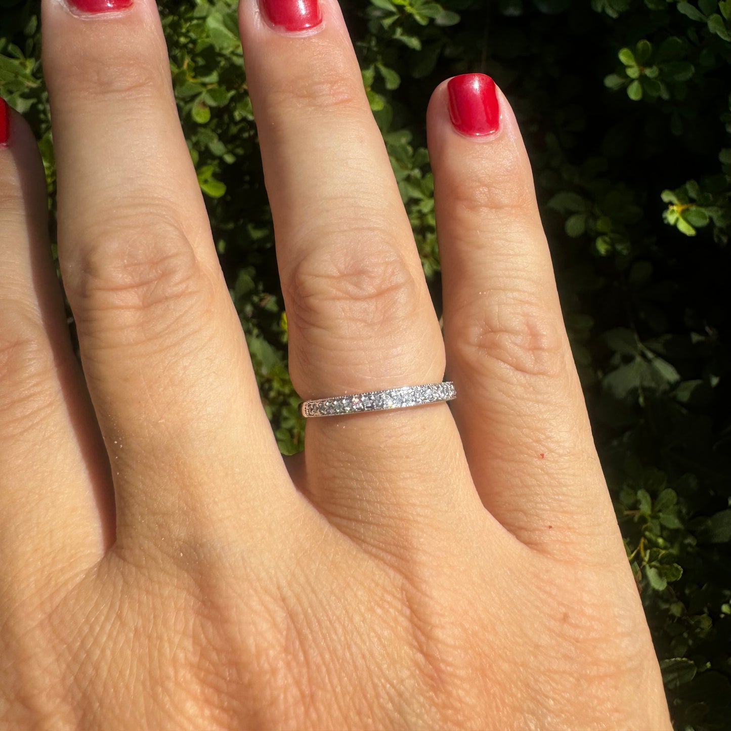 14K gold ring set with Diamonds