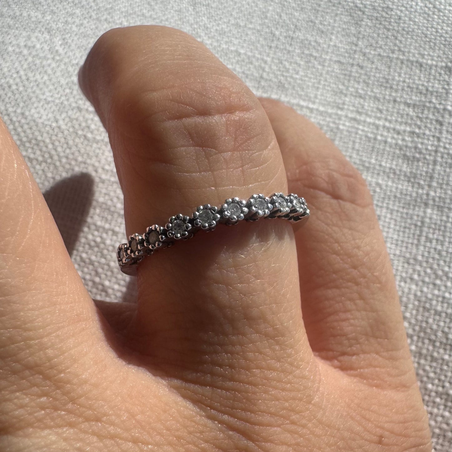 14K gold ring set with Diamonds