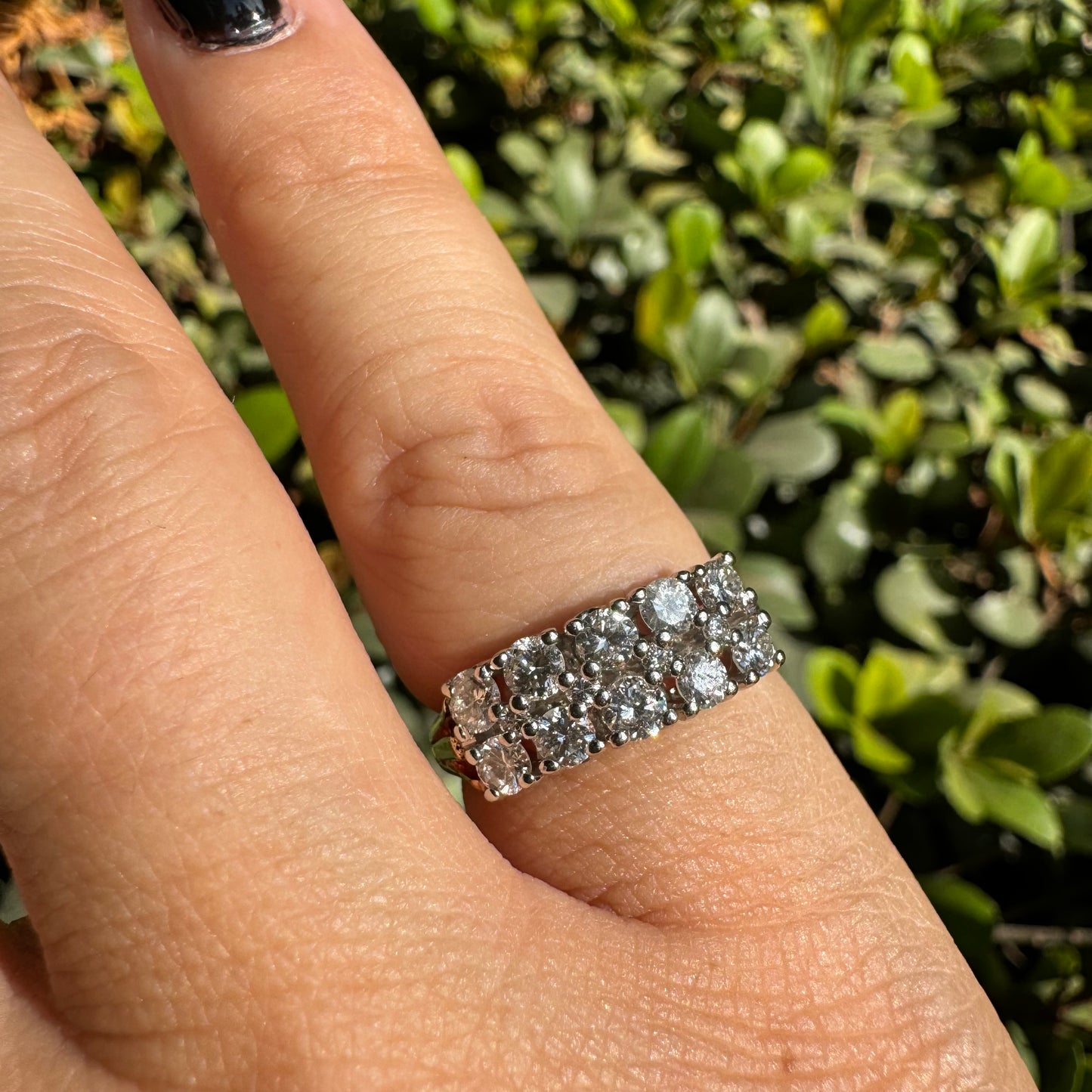 14K gold ring set with Diamonds