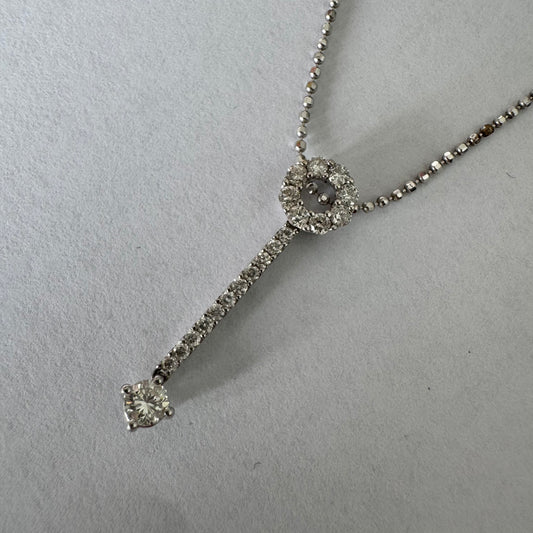 שרשרת זהב לבן 14 קראט עדינה ואלגנטית משובצת יהלומים לכל האורך