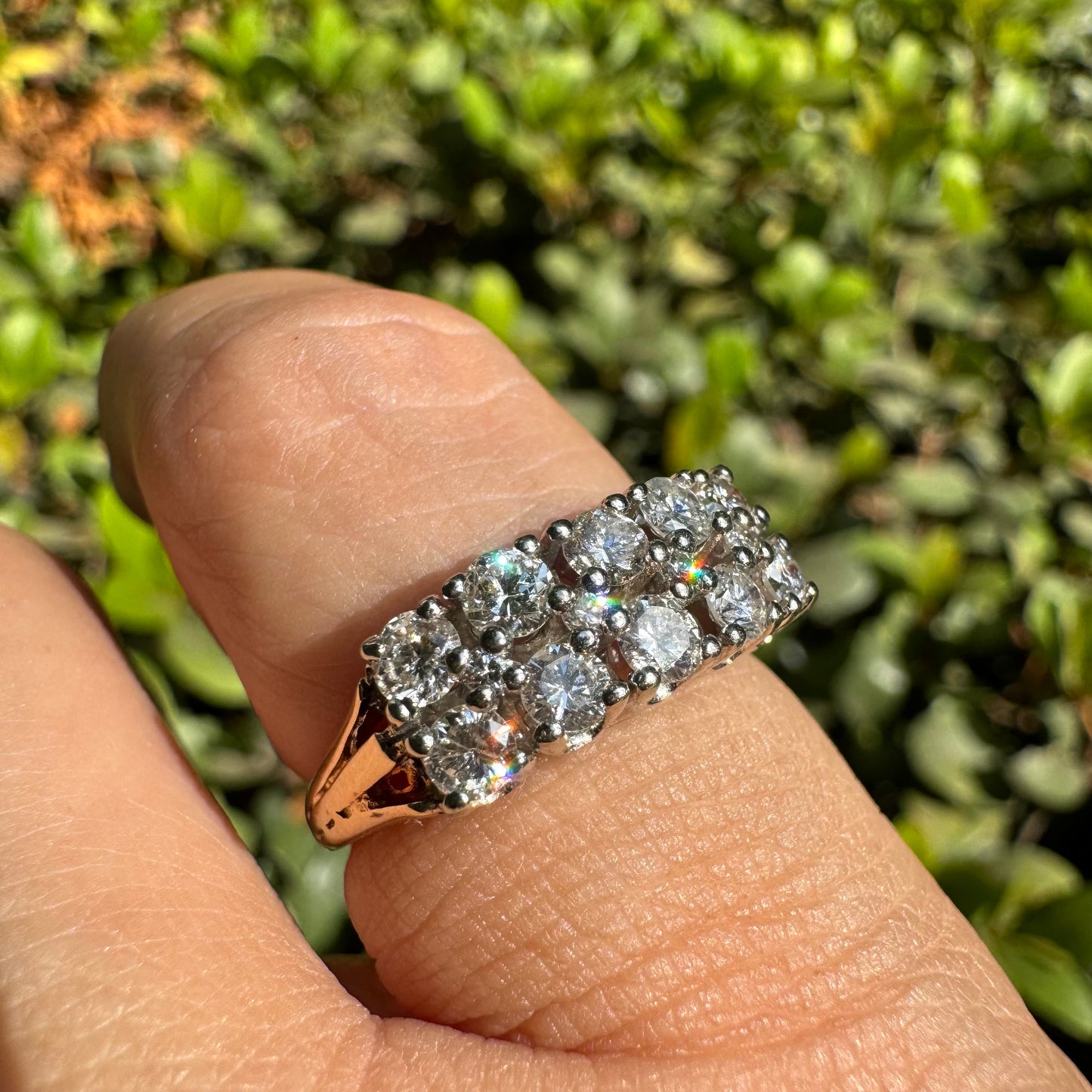 14K gold ring set with Diamonds