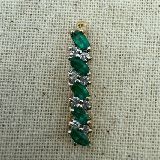 14K gold pendant set with Emerald & Diamonds