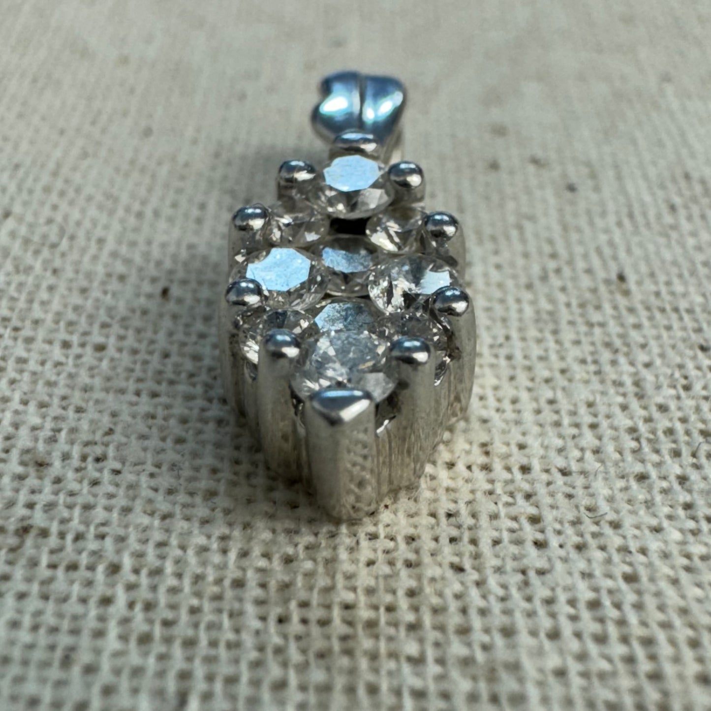 14K gold pendant set with Diamonds