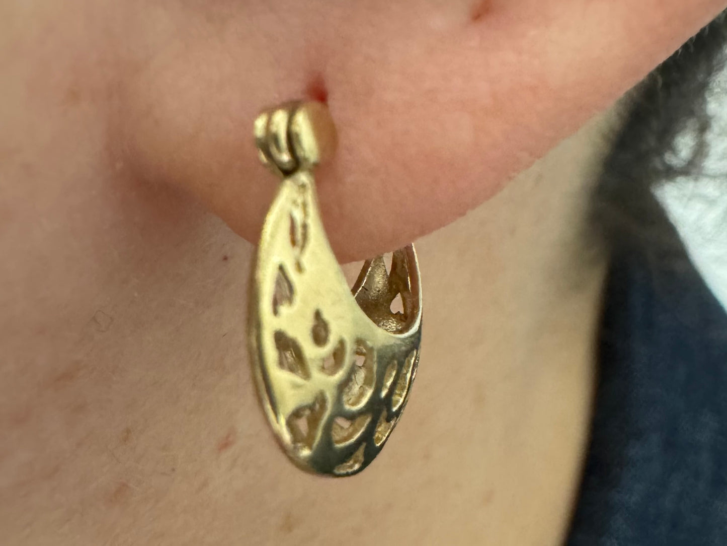 עגילי חישוק זהב 10K