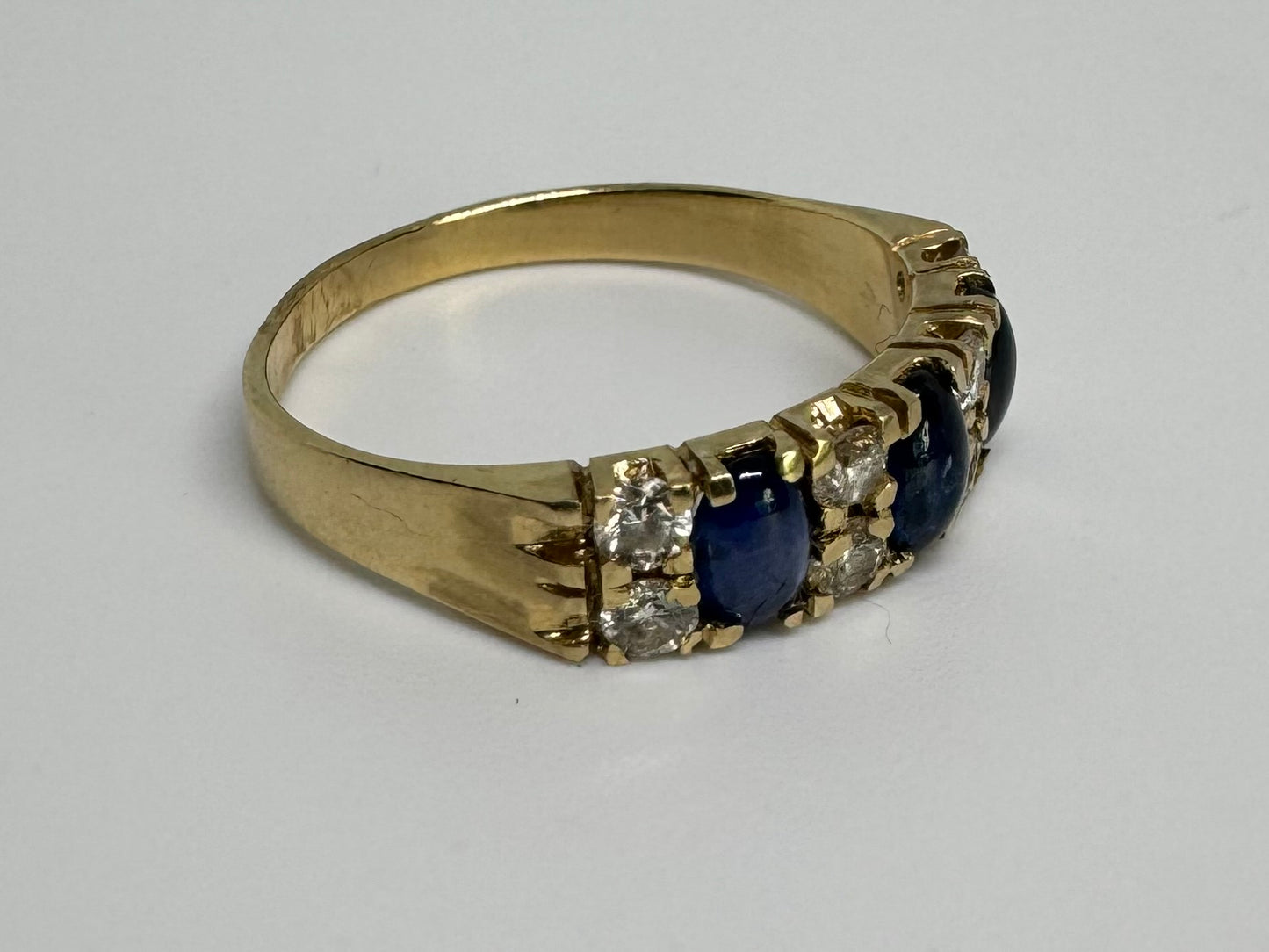 14K gold ring set with Sapphire & Diamonds