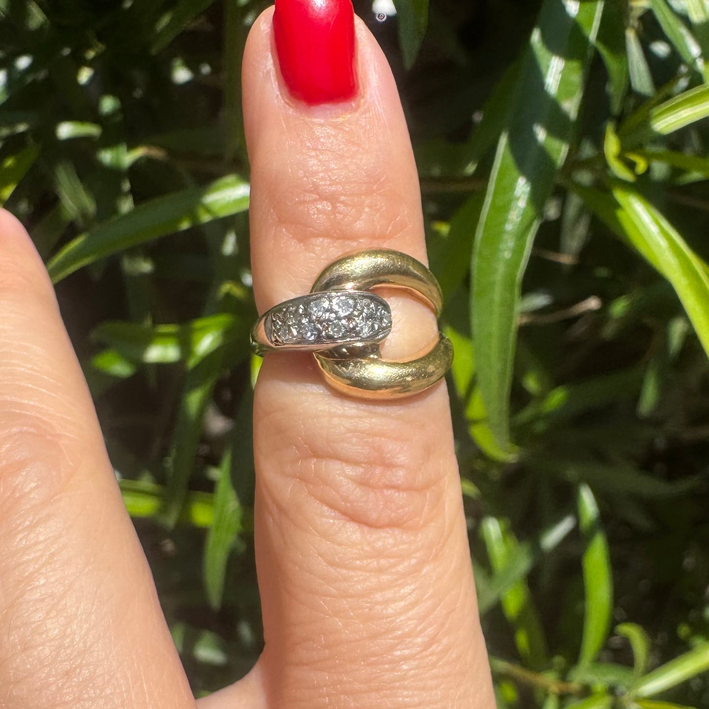 14K Two-Tone gold Link Ring set with Diamonds