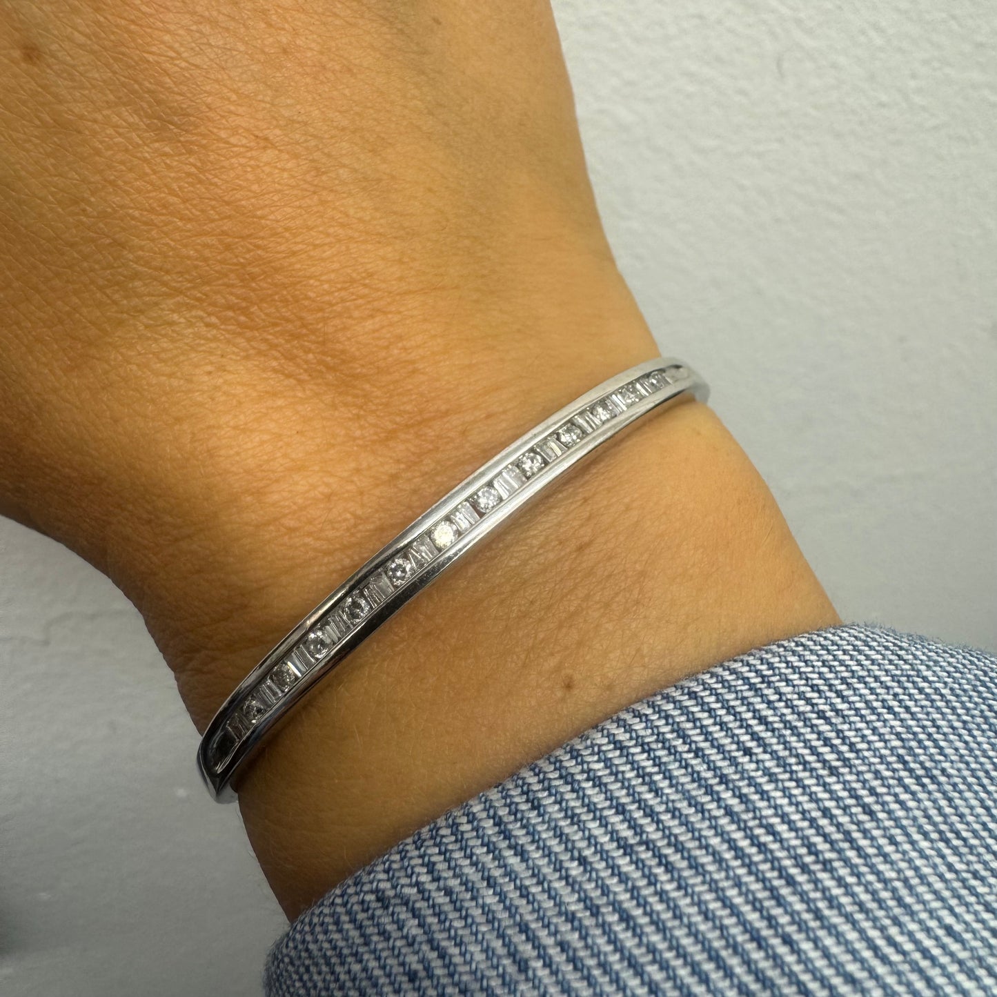 10K gold bracelet set with Diamonds