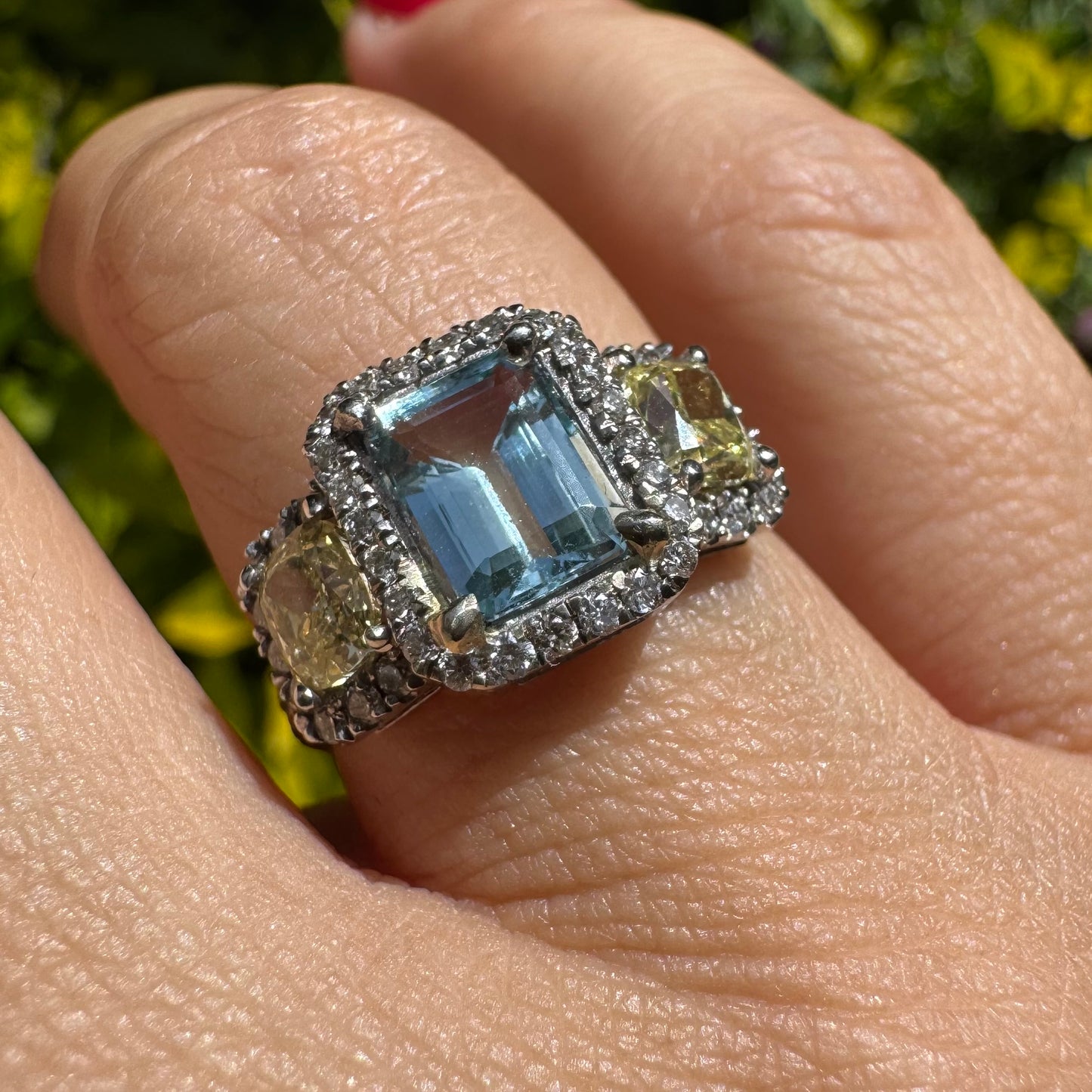 14K Gold Ring Set with Aquamarine & Yellow Diamonds & Diamonds