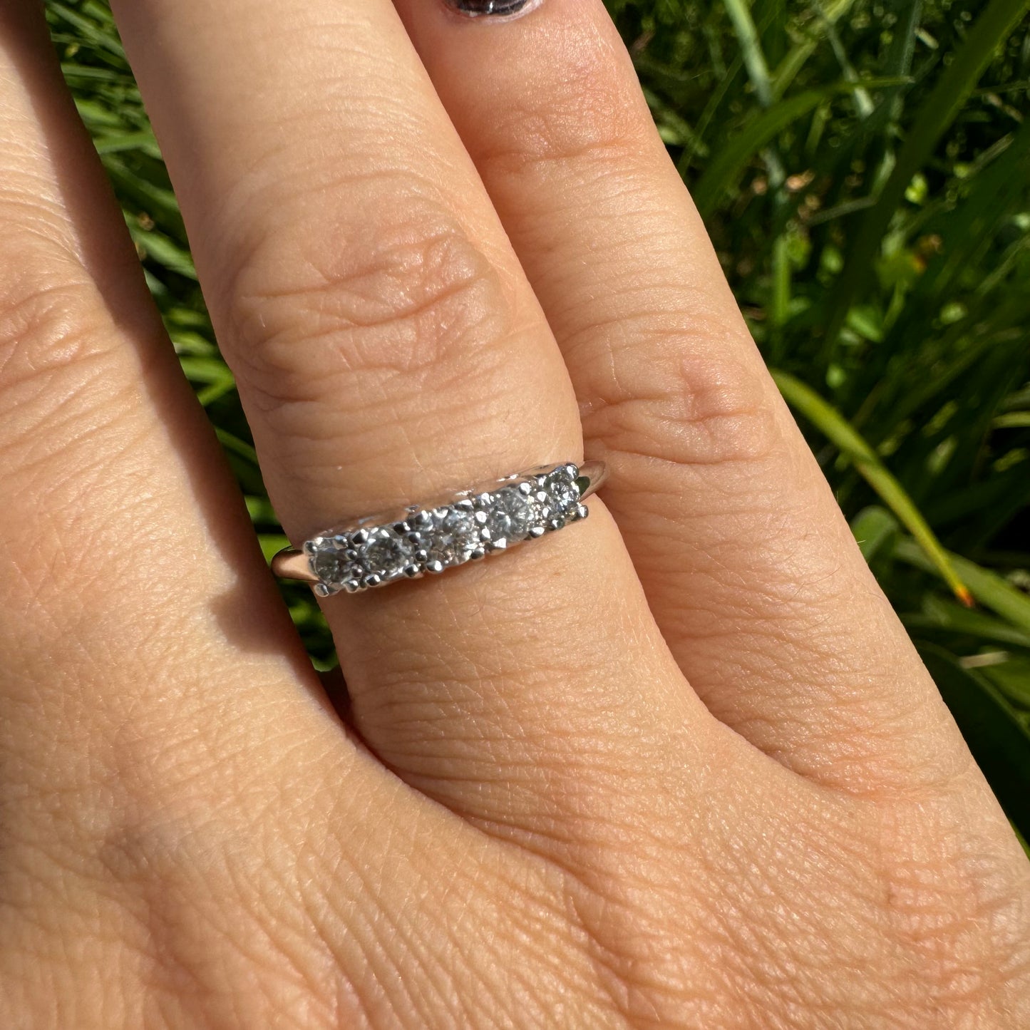 14K gold ring set with Diamonds