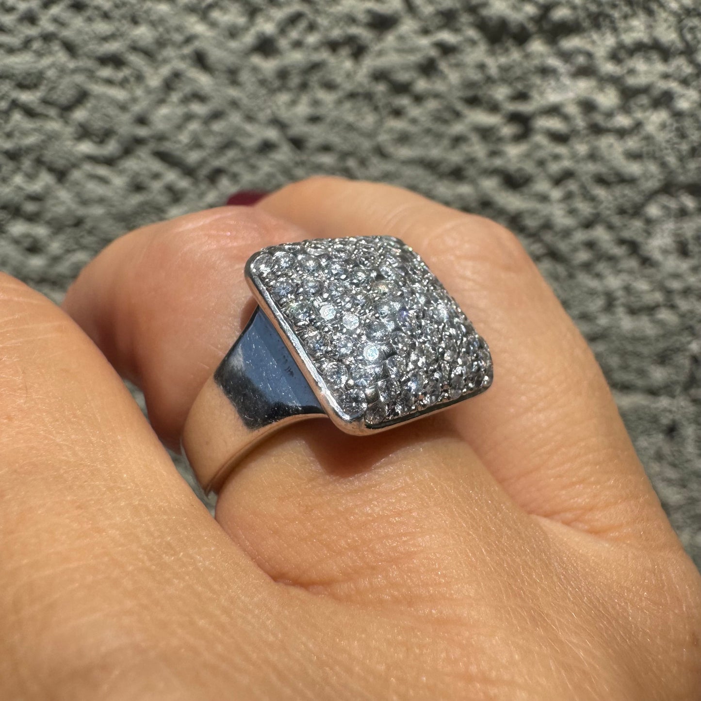 18K gold ring featuring a large square top fully set with sparkling pavé Diamonds, creating a dazzling and elegant statement piece.