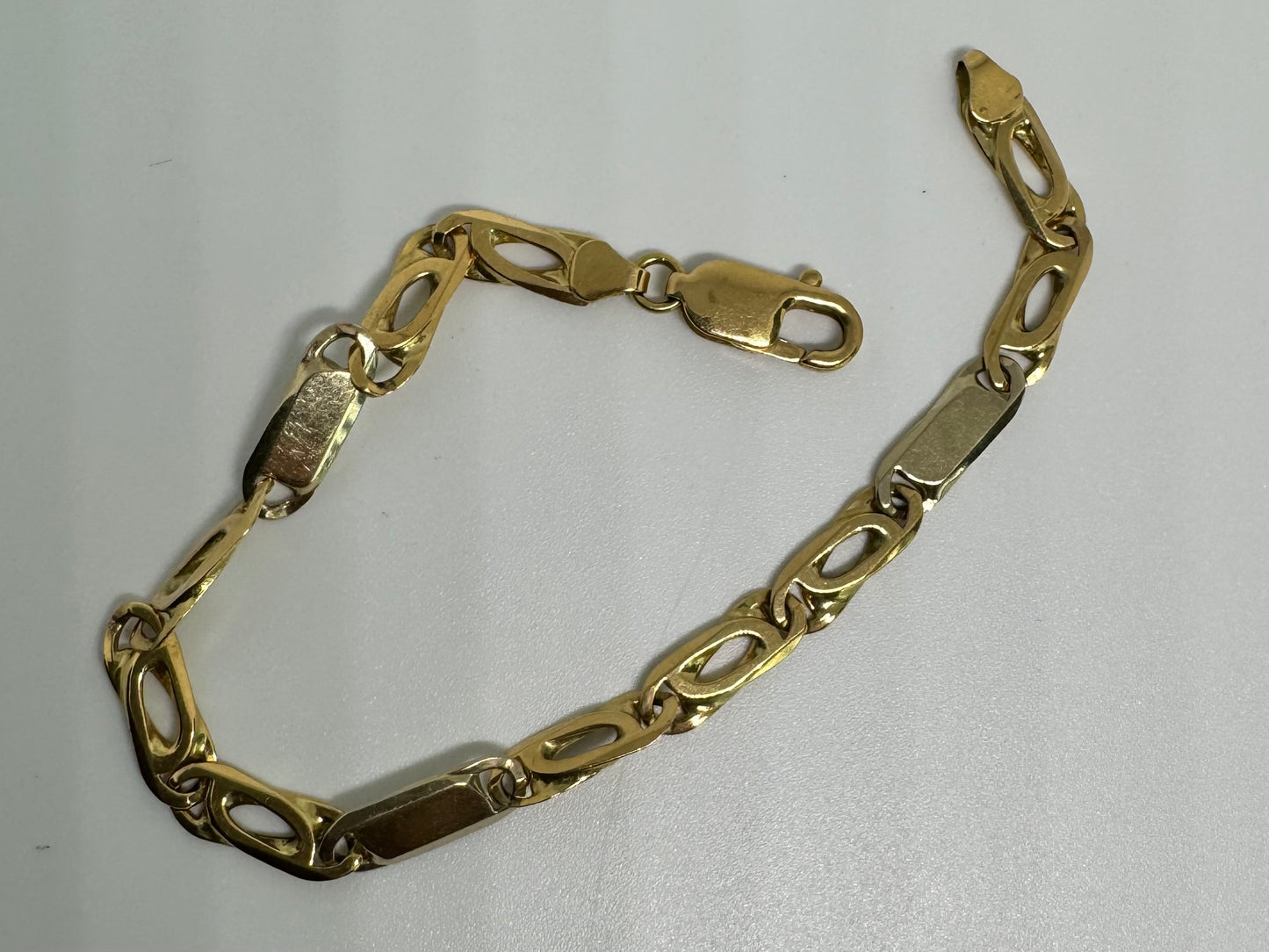18K gold link bracelet