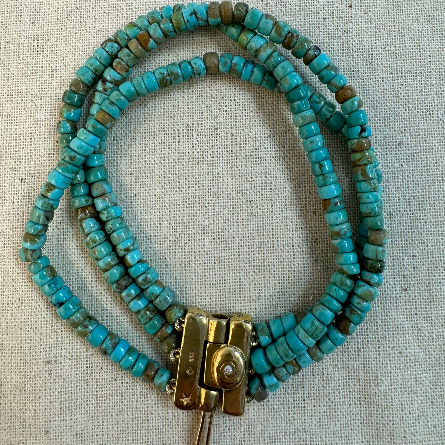 18K gold “H.Stern” triple Turquoise bracelet with natural beads