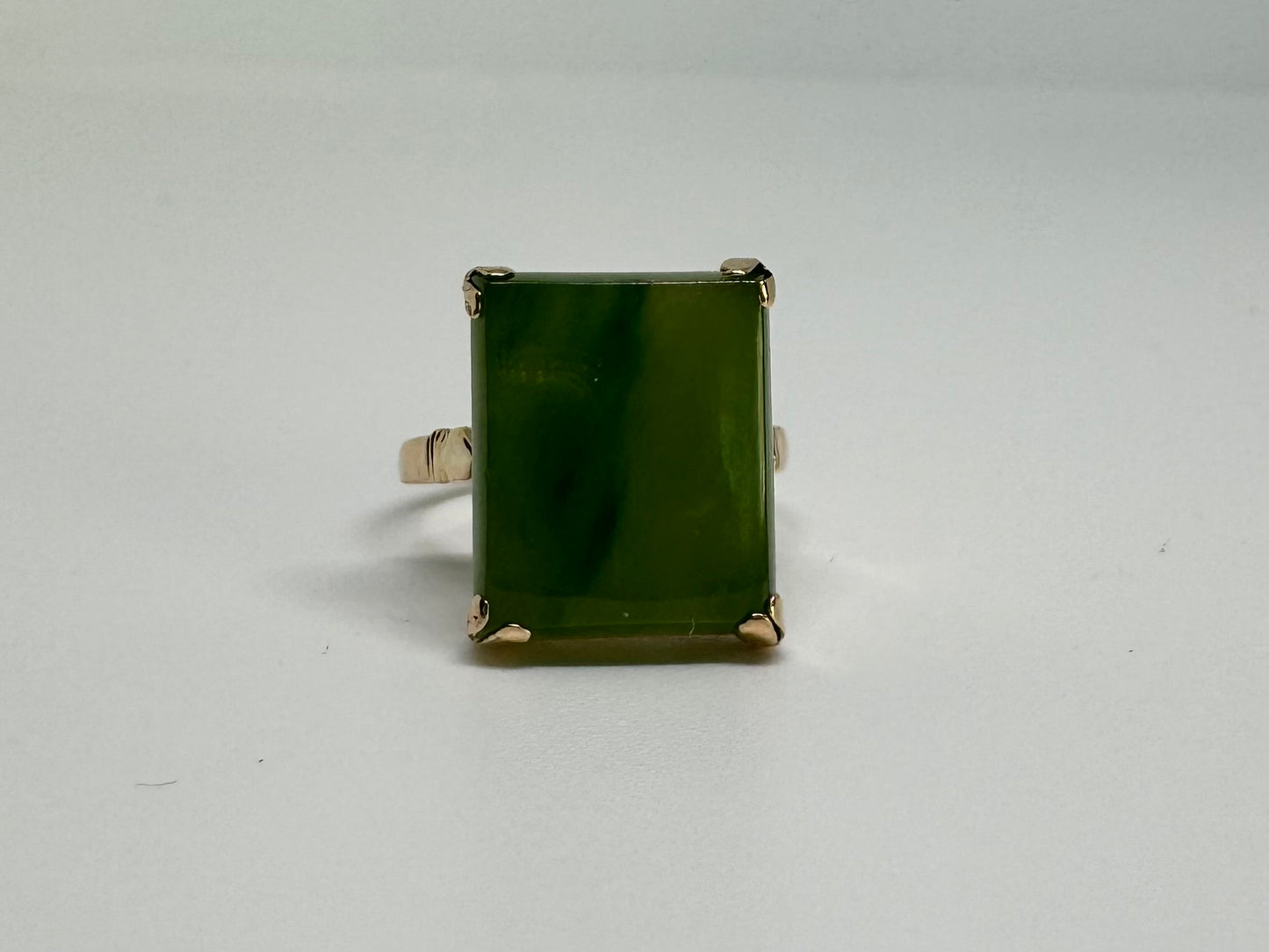 14K gold ring set with square green Jade