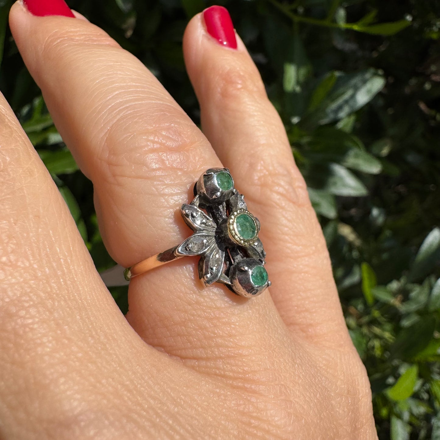 14K gold ring set with Emerald & Diamonds