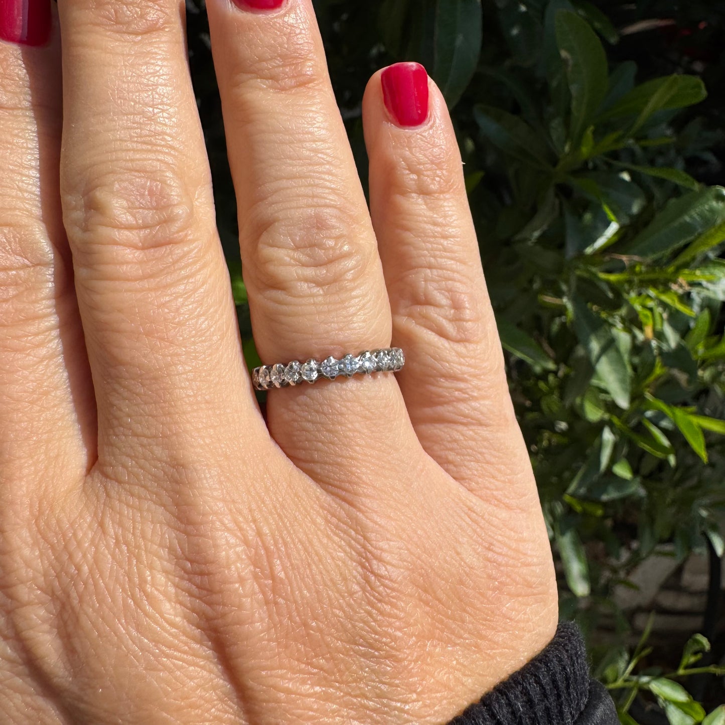 18K gold Eternity ring set with Diamonds